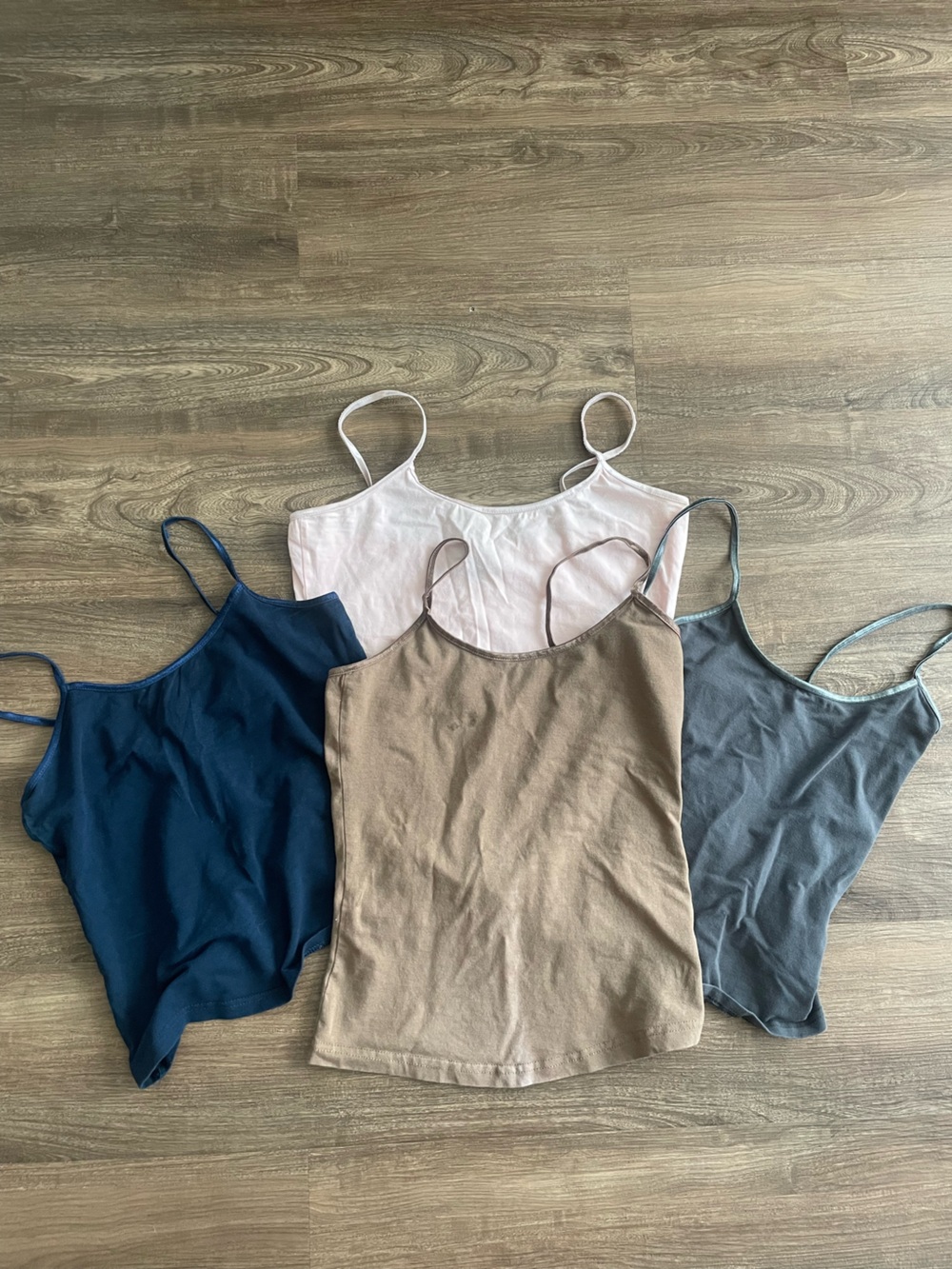 Bundle of vintage Y2K Forever 21 camis coquette neutrals